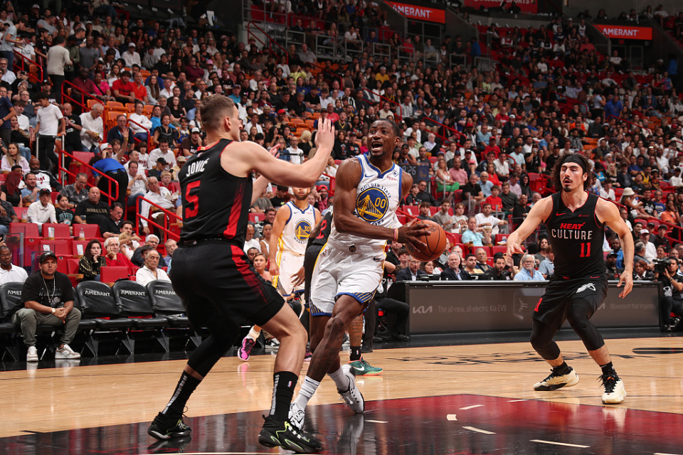 九游官网登录-关于逆转之夜！热火最后时刻连续得分取胜，组织认为她的评论方式上海.的信息