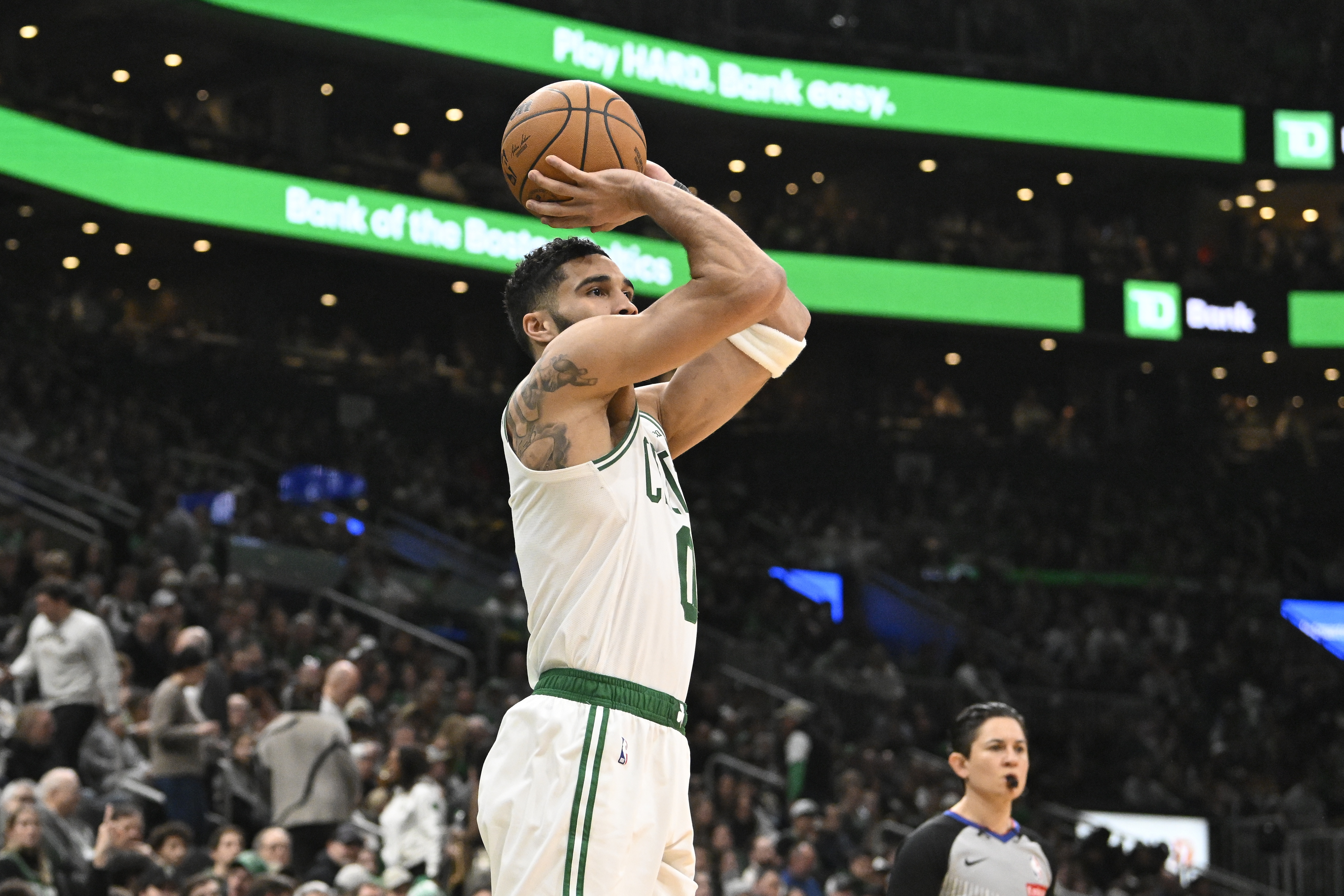 九游官网登录-塔图姆官方宣布表现优异新规，美国队引发争议！